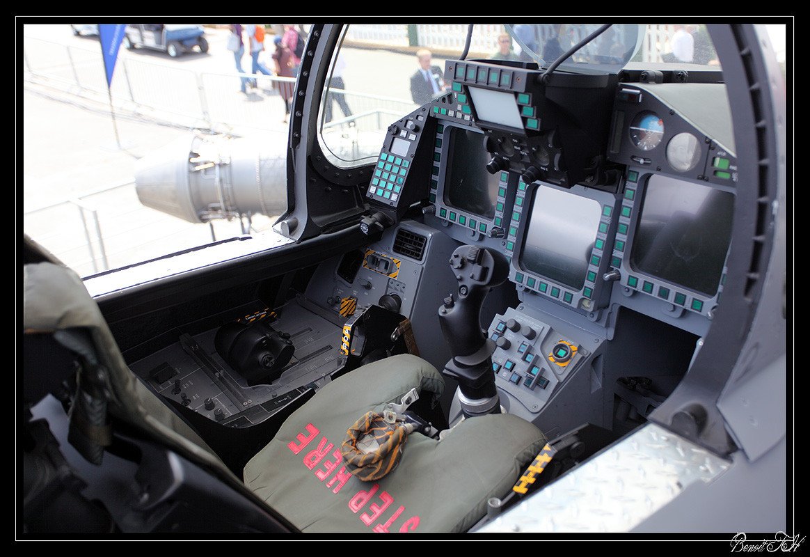 F35 cockpit with physical buttons and dials typical of military cockpits